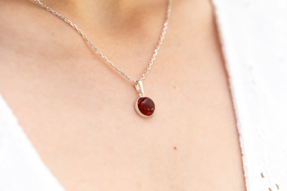 ESSENTIALS Mini Cherry Amber Pendant