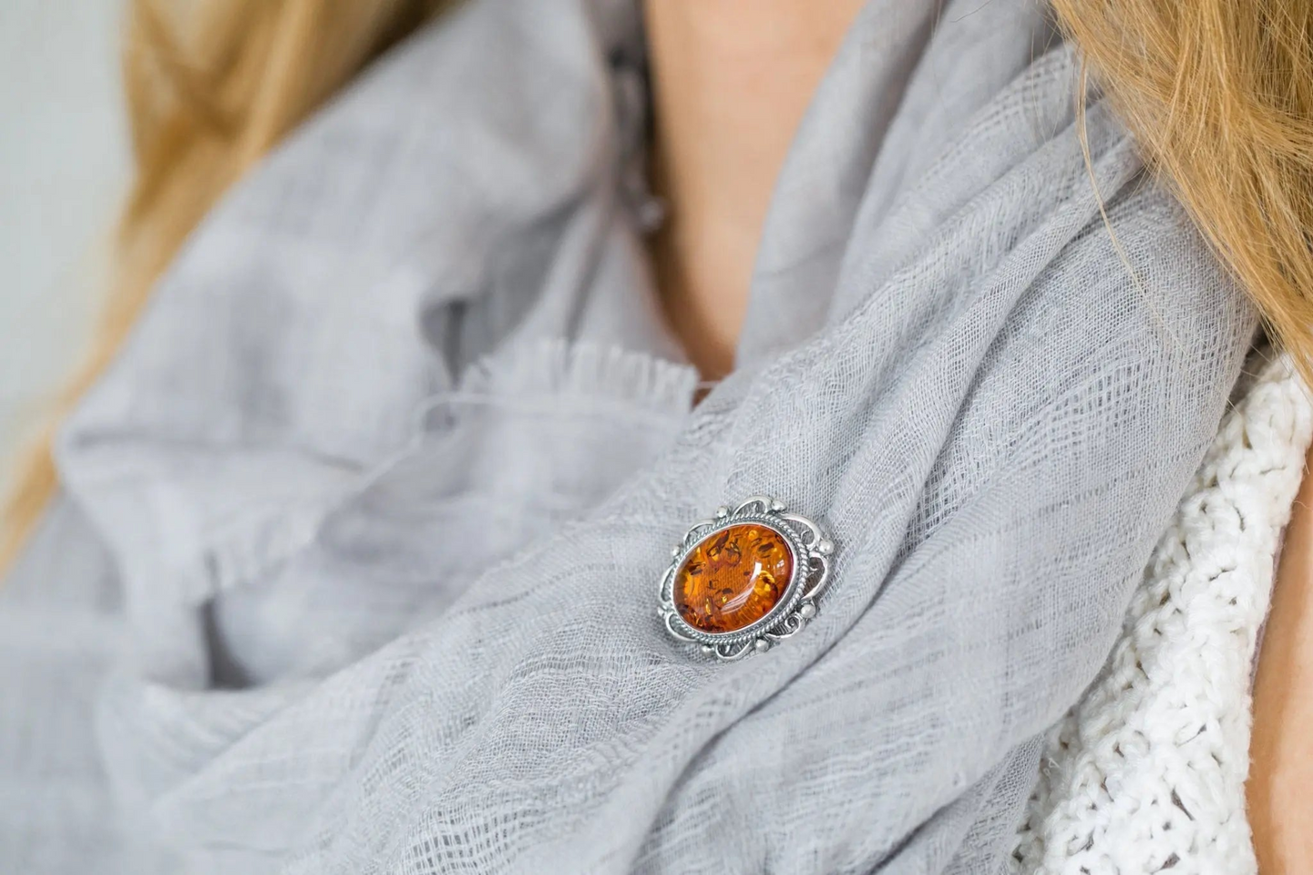 Oval Classic Framed Amber Brooch