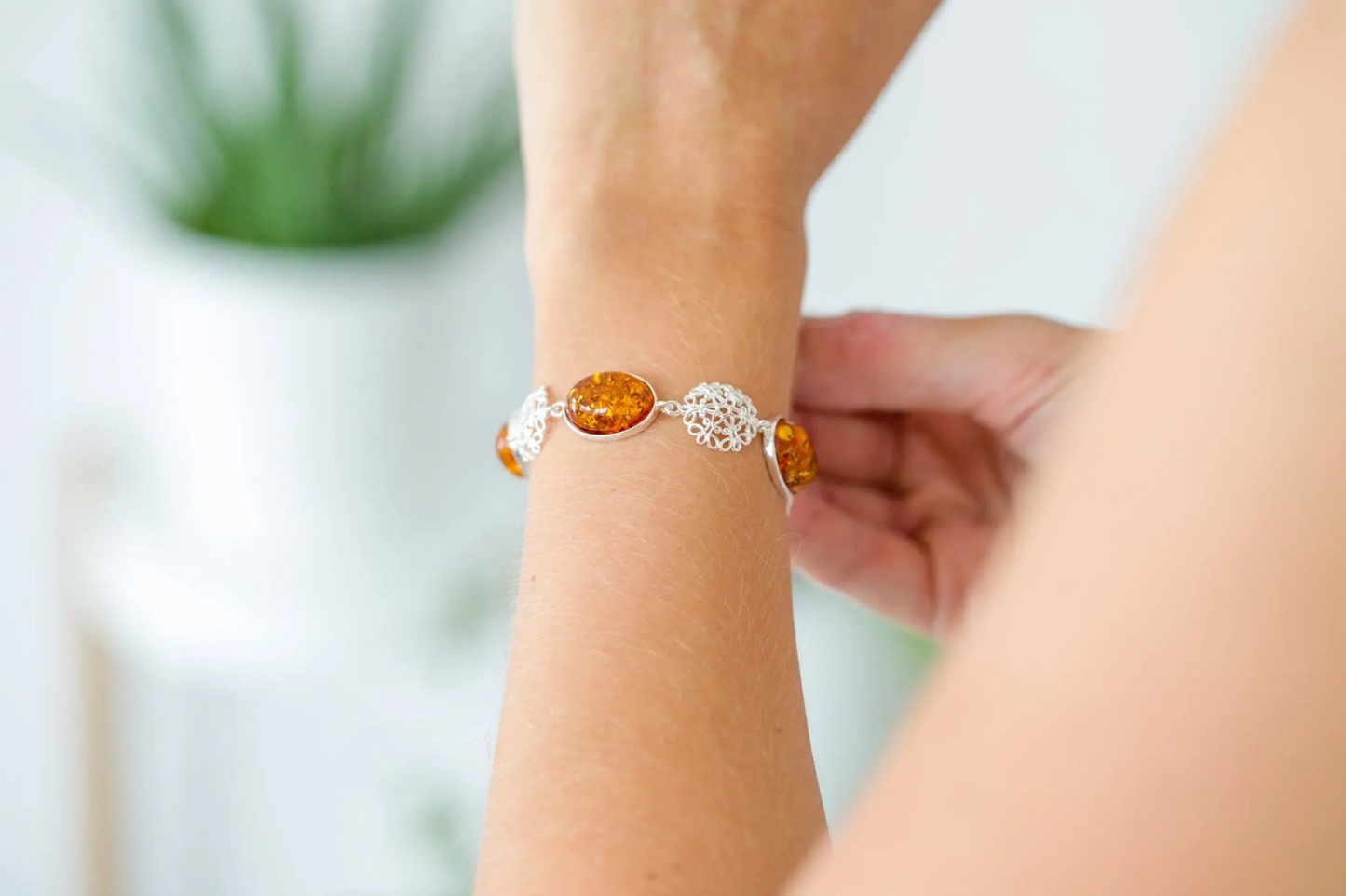 Alternating Filigree Statement Amber Bracelet